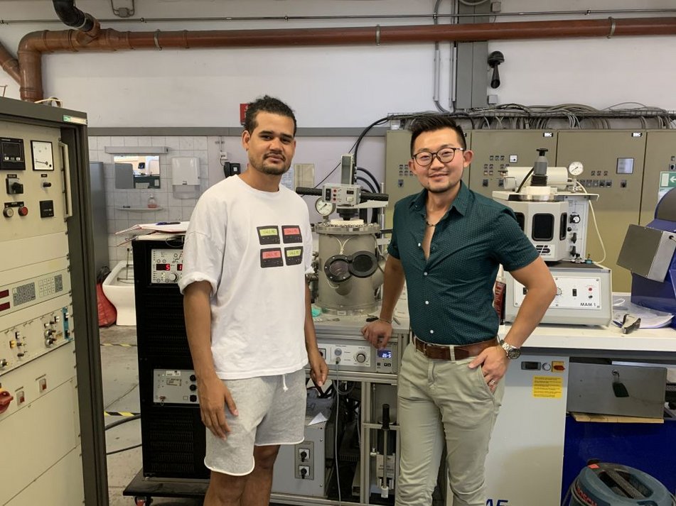 Yannick (ESR1) on his secondment at MUL in Leoben, Austria. Doing arc melting to fabricate master alloys. Here together with Fei-Fan (ESR4).
